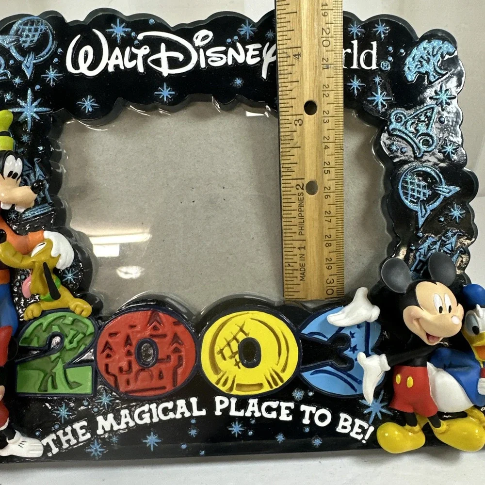 Walt Disney World 3D 2003 Magical Place to Be Picture Frame Vintage 10x7